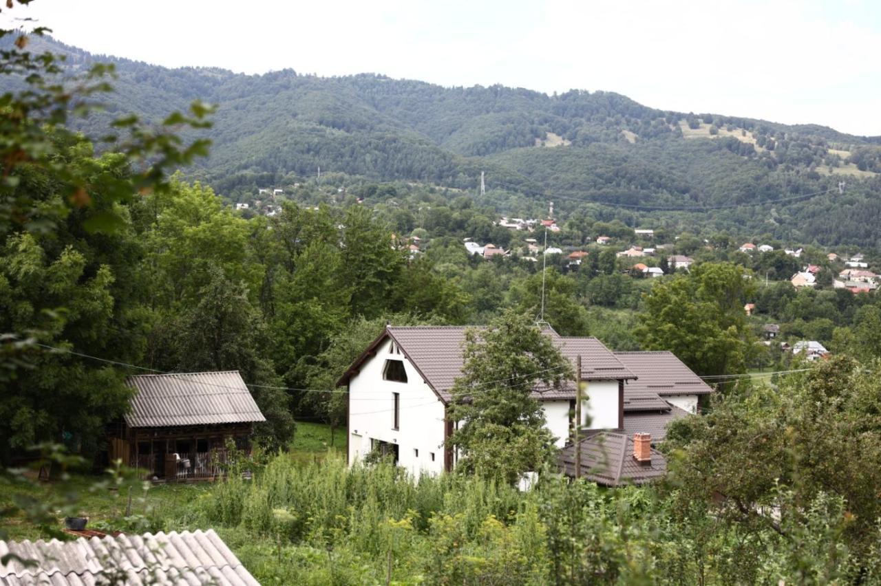 Hatasul Bunicului Arefu Exterior foto